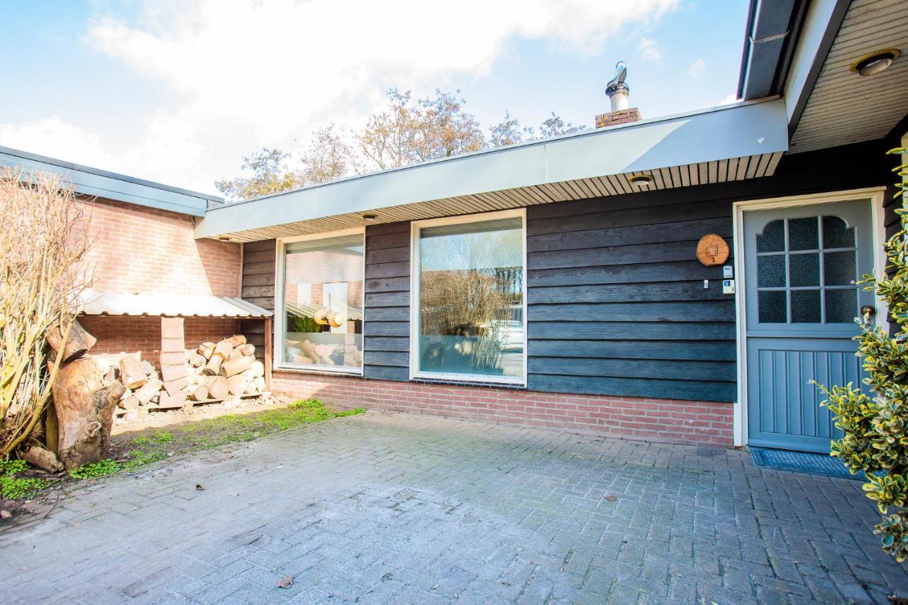 Bungalow met privé zwembad en sauna Villa Meppel Exteriör bild